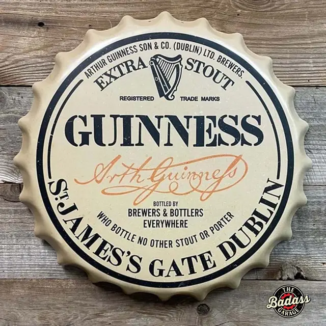 Guinness Vintage Label Scalloped Edge Metal Sign