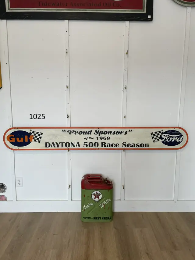 Gulf Ford 69 Daytona Sponsor
