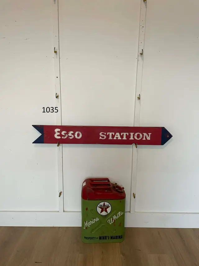 Esso Station