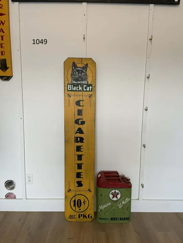 Blackcat Cigarettes Vertical
